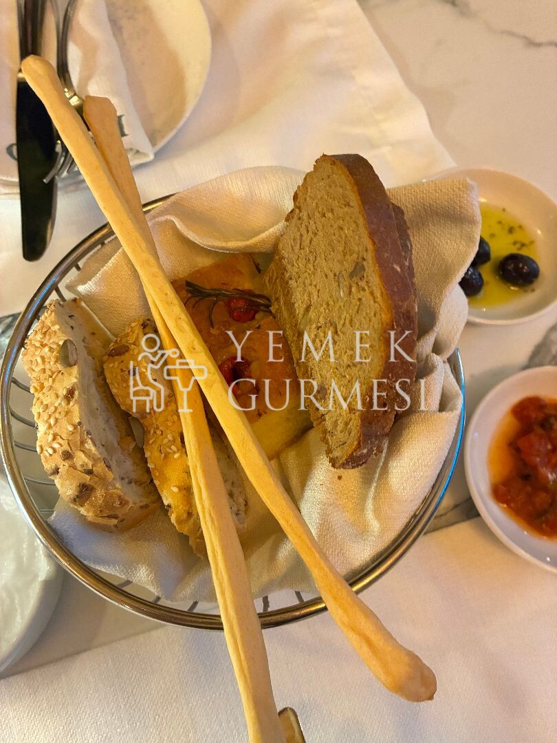 L'Olivetto Restoran Aperatif